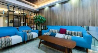 Borrman Hotel Zhenjiang Dashikou Suning Plaza - 9