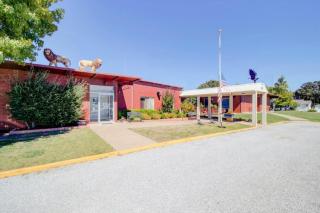 OYO Hotel Drumright I-44 OK - 5
