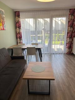1 Tyskie Apartamenty z prywatnym ogródkiem - Tychy - 5
