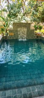 Golden castle villa with pool - 0