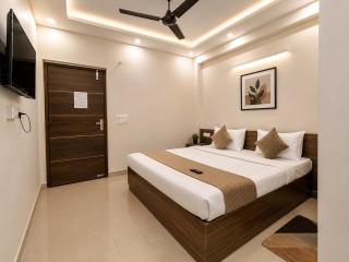 Hotel Classical Kerala - Nizamuddin Railway Station Platform No 8 - 7