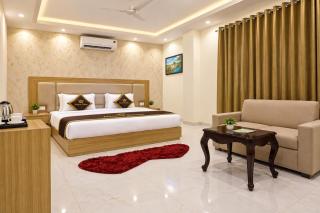 Hotel Capitol Premier - Near IGI Delhi Airport - 4