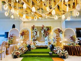 AGM Beachfront Resort - 9