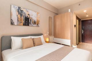Pool view studio-Sky House BSD near AEON & ICE- L3 - 7
