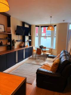 Charming nicely renovated terrace - 2