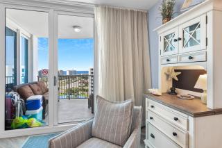 Palms Resort #11203 Jr 2BR - 1