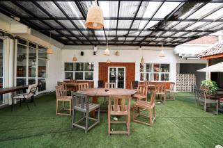 Urbanview Hotel Syariah Astungkara Space Sleman by RedDoorz - 5