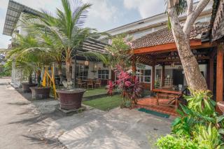 Urbanview Hotel Syariah Astungkara Space Sleman by RedDoorz - 2