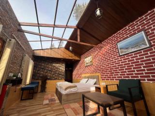 Stargazing Room in Shimla - 2
