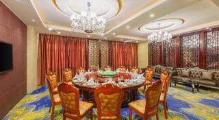 Qiniwak Hotel - 9