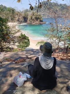 Teluk Hijau Hidden Camp - 1