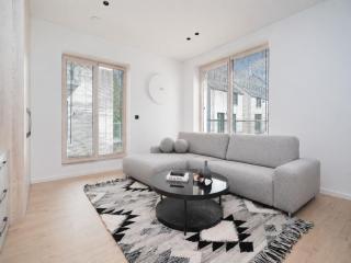 Paupys Apartment with Free Parking near Old Town - 4