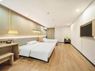 IU Hotel Langzhong Ancient City Scenic Spot - 9