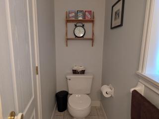 Beautiful Large One Level Ranch 1700 sq ft of living space - 8