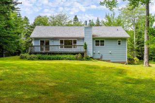 Beautiful Large One Level Ranch 1700 sq ft of living space - 3