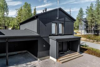 Arctic Fellside Lodge by Hilla Villas - 4