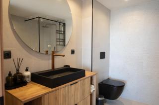 AR22 Belgravia Club - 1