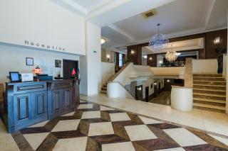 Albert Hotel - 8