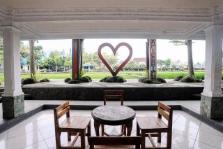 Aries Biru Hotel & Villa - 5