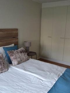 2ndhomes Spacious City Home with 1BR and Private Parking - 3