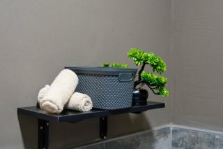Pangolins Rest - Unit 1 - 2
