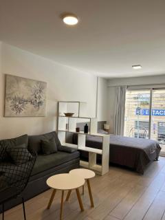 Studio con amenities zona Hospital Italiamo 12 - 0