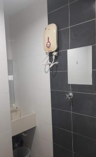 Linz STUDIO Homestay Wakaf Che Yeh - 6