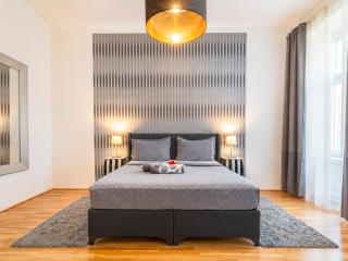 Central Apartment for 4 near City Center & Metro U2 - Wien - 9