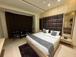Townhouse Oak Ambala Formerly Hotel Mark - 8