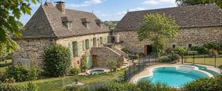 Villa spacieuse avec piscine à Bas-Ségala - 3