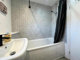 Needham House Runcorn By Smart Corporate Stays - 9