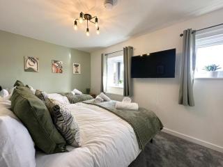 Needham House Runcorn By Smart Corporate Stays - 4