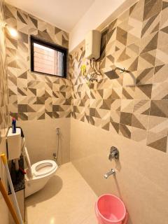cozy stay in mahalaxmi nagar - 3