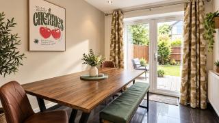 Central Coventry 3BR 2 baths Parking x 2 - 8