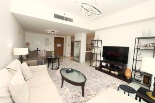 Lake View 2BR | Al Raha Beach | Sleeps 4 - 9