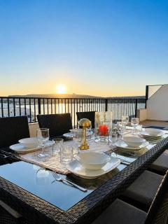 Seafront Penthouse with Large Terrace and Panoramic Views-Mellieha Bay Ghadira - 9
