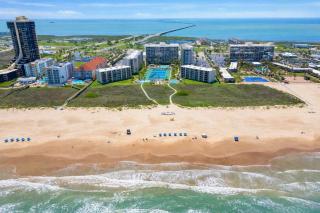 Saida Royale Beachfront 10th Floor 2BR 3 Pools - 8