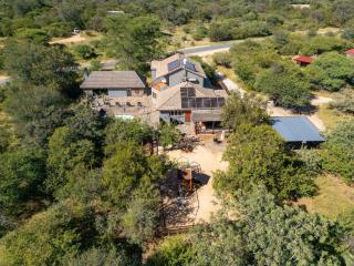 Hoedspruit Wildlife Estate (Indlovu Lodge 266) - 0