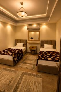 المهندسين شارع جامعه الدول العربيه 30عمارة النساجون الدور السادس شقه 601 وشقه 603 - 9