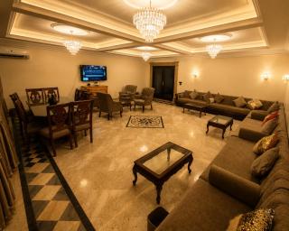 المهندسين شارع جامعه الدول العربيه 30عمارة النساجون الدور السادس شقه 601 وشقه 603 - 4