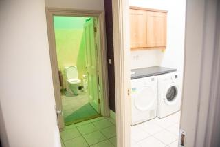 Entire Apartment Main St Carrick - 20 Steps from Everything - 6