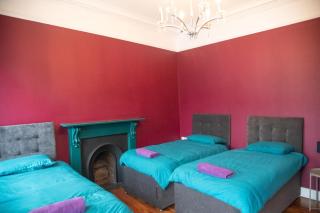 Entire Apartment Main St Carrick - 20 Steps from Everything - 1