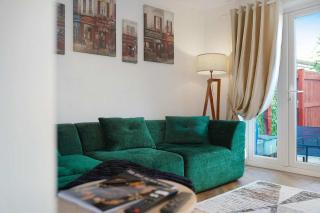 Serene 2BR House with Garden & Parking by Stay With Us - 5