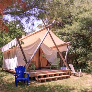 Homegrown Hideaway - 8