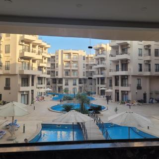 Aqua palms resort 2 bed flat C409 - 0