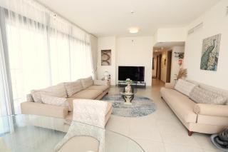 Modern Saadiyat Stay 2BR | Near NYU Abu Dhabi - 2
