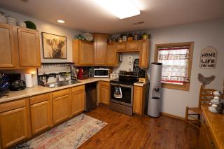 < 1 Mi to Pawnee Park! Cozy Bungalow w/ Gazebo - 2