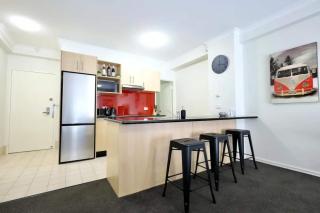 Central Perth 2BR Stay Pool, Gym & Parking - 8