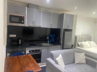 Family House - 7
