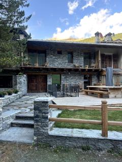 Casa M Exceptional chalet in Chianale Jacuzzi and sauna - 0